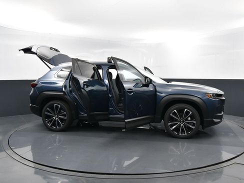 New 2025 MAZDA CX-50 AWD 2.5 S w/ Weather Package image 39
