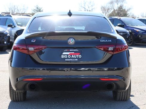 Used 2022 Alfa Romeo Giulia Ti image 10