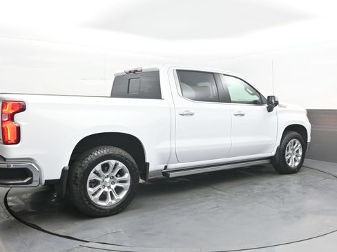 Used 2025 Chevrolet Silverado 1500 LTZ w/ LTZ Premium Package AWD/4WD image 9
