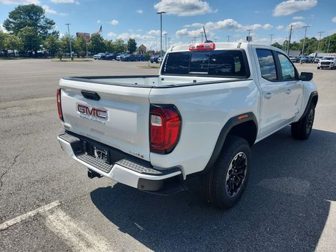 New 2026 GMC Canyon AT4 image 3