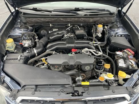 Used 2013 Subaru Legacy 2.5i Premium w/ All-Weather Pkg image 13