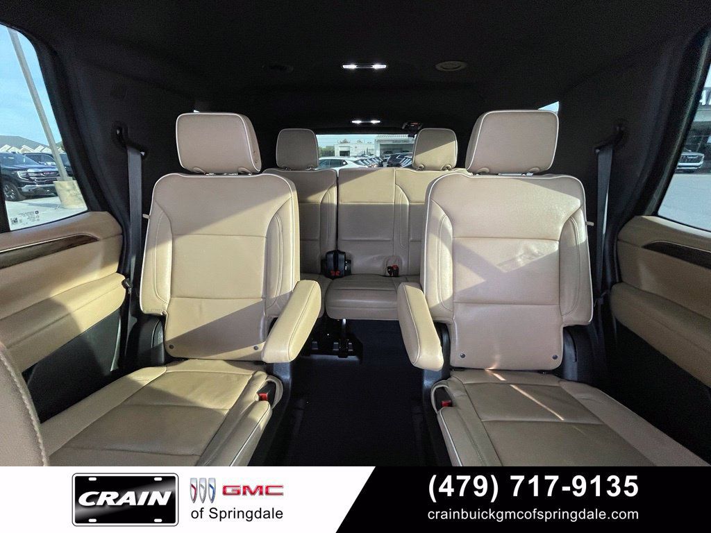 Used 2024 Chevrolet Tahoe Premier AWD/4WD image 29