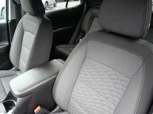 Used 2019 Chevrolet Equinox LT AWD/4WD image 11