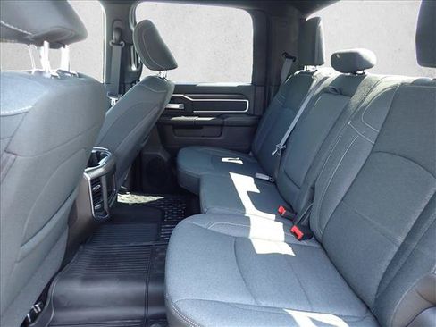 Used 2026 RAM 2500 Big Horn AWD/4WD image 8