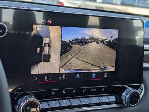 New 2026 GMC Canyon Elevation w/ Convenience Package image 12