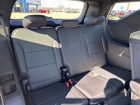 New 2026 Chevrolet Traverse RS w/ LPO, Floor Liner Package image 15