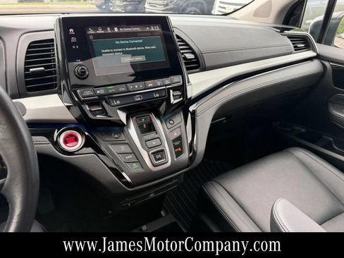 Used 2022 Honda Odyssey Touring image 25
