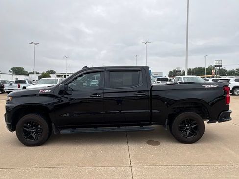Used 2019 Chevrolet Silverado 1500 LT Trail Boss AWD/4WD image 6