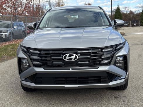 Used 2026 Hyundai Tucson SE AWD/4WD image 2
