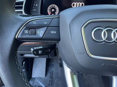 Used 2022 Audi Q8 Premium Plus AWD/4WD image 27