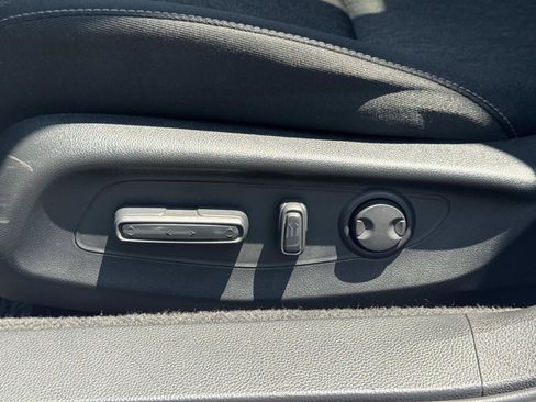 Used 2023 Honda Accord EX image 21