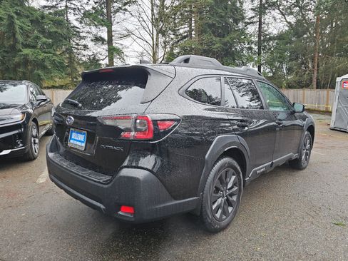 Used 2024 Subaru Outback Onyx Edition image 7