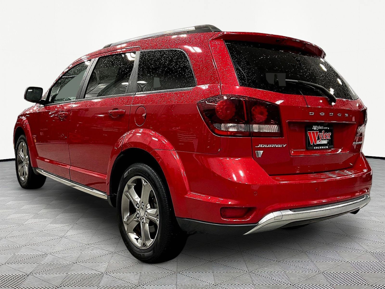 Used 2016 Dodge Journey Crossroad FWD image 4