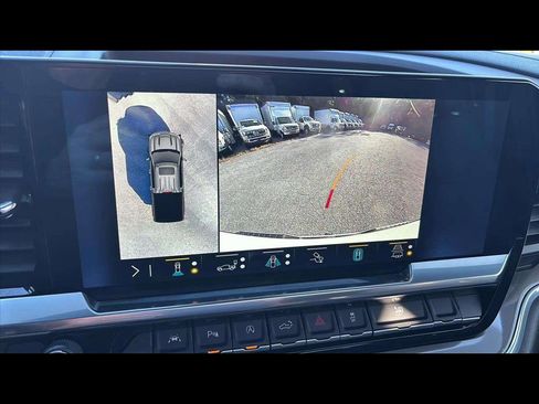 Used 2022 Chevrolet Silverado 1500 High Country w/ High Country Premium Package image 18