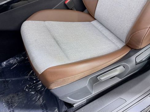 Used 2023 Volkswagen ID.4 Pro image 20