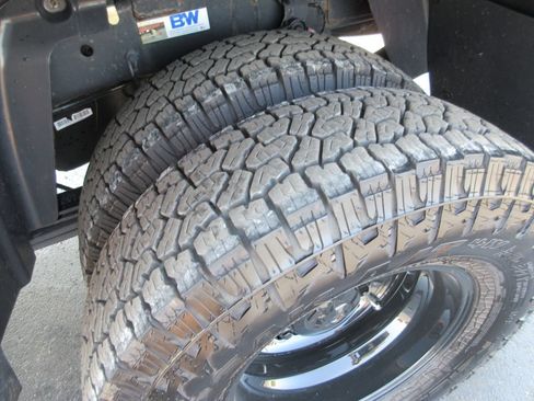 Used 2023 RAM 3500 Laramie AWD/4WD image 17