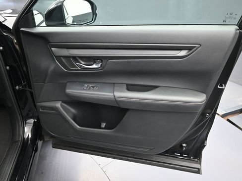 Used 2024 Honda CR-V Sport image 35