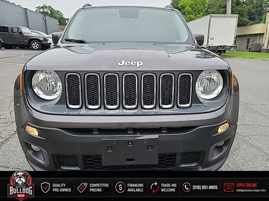 Used 2016 Jeep Renegade Latitude w/ Cold Weather Group AWD/4WD image 2