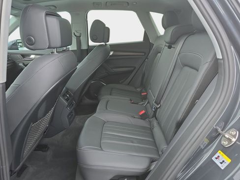 Certified 2025 Audi Q5 2.0T Premium w/ Convenience Plus Package AWD/4WD image 27