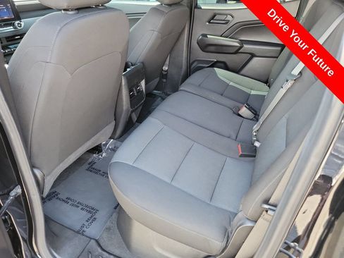 Used 2026 Chevrolet Colorado Trail Boss AWD/4WD image 24
