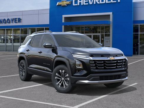 New 2026 Chevrolet Equinox LT w/ Convenience Package II image 31