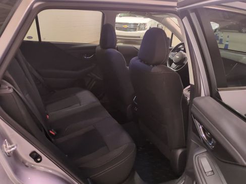 Certified 2025 Subaru Outback Premium w/ Popular Package #1A image 12