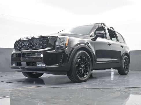 Used 2022 Kia Telluride SX w/ SX Prestige Package image 71