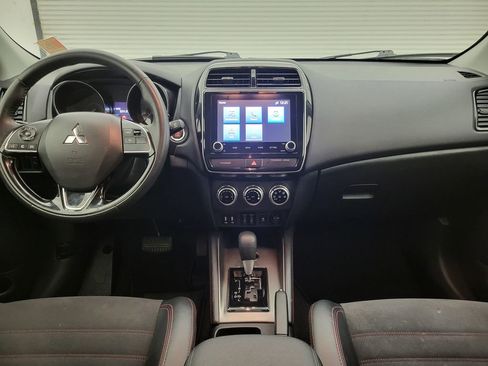 Used 2024 Mitsubishi Outlander Sport AWD image 39