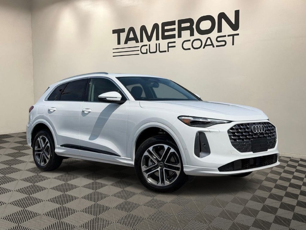 New 2026 Audi Q5 Premium Plus AWD/4WD image 1