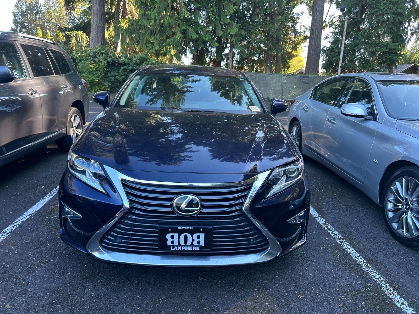 Used 2016 Lexus ES 350 w/ Navigation System Package FWD image 3