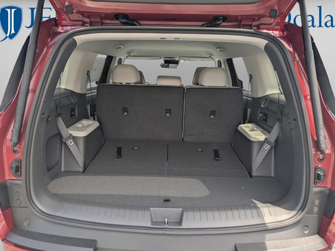 New 2027 Hyundai Santa Fe SEL FWD image 15