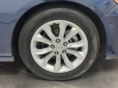Used 2022 Chevrolet Malibu LT FWD image 26