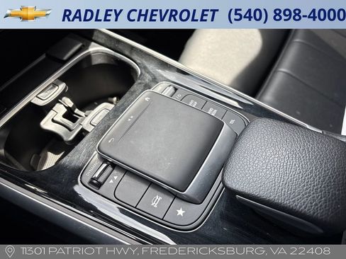 Used 2022 Mercedes-Benz GLB 250 4MATIC image 11