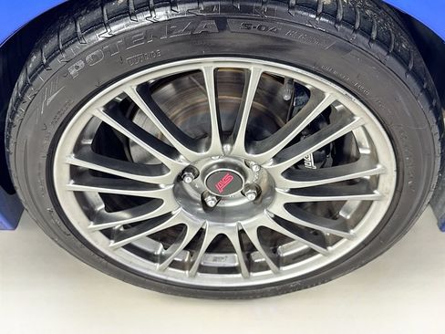 Used 2011 Subaru Impreza WRX STI AWD/4WD image 36