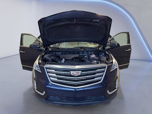 Used 2017 Cadillac XT5 Luxury image 9