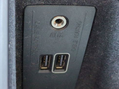 Used 2017 Volvo XC90 T8 Inscription w/ Vision Package image 24