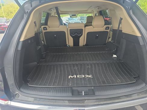 Used 2023 Acura MDX SH-AWD w/ Technology Package image 6