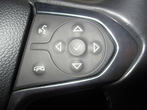 Used 2019 Chevrolet Traverse RS image 31