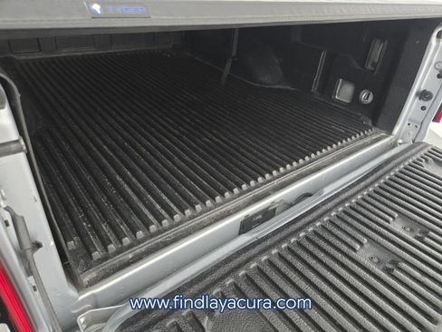 Used 2023 Jeep Gladiator Overland image 15