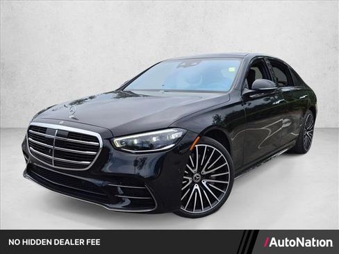 Used 2023 Mercedes-Benz S 500 4MATIC image 1