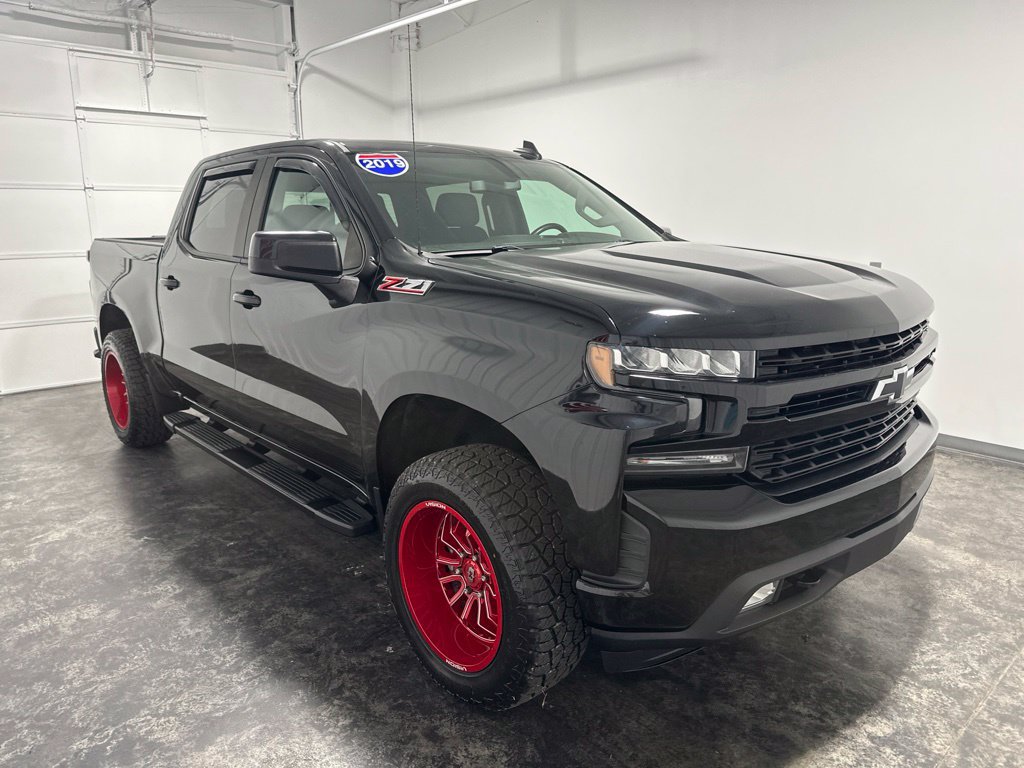 Used 2019 Chevrolet Silverado 1500 RST AWD/4WD image 3