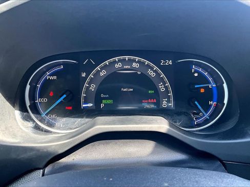 Certified 2025 Toyota RAV4 LE AWD/4WD image 24