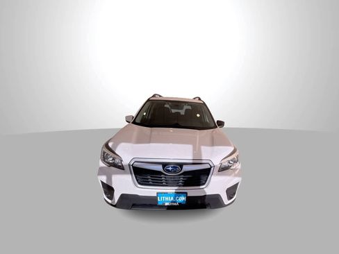 Used 2020 Subaru Forester Premium AWD/4WD image 3