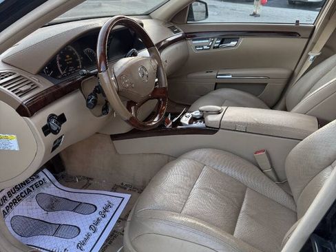 Used 2012 Mercedes-Benz S 550 4MATIC w/ Premium 2 Pkg image 7