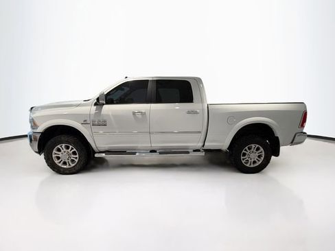 Used 2017 RAM 2500 Laramie w/ Convenience Group image 4