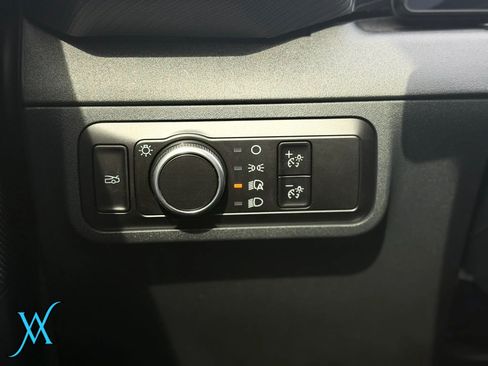 Used 2025 Ford Mustang GT RWD image 33