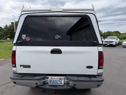 Used 2002 Ford F350 XLT AWD/4WD image 6