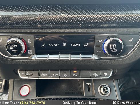 Used 2019 Audi SQ5 Prestige w/ Prestige Package image 24