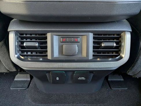 Used 2022 Ford F150 Platinum w/ Equipment Group 701A High image 17