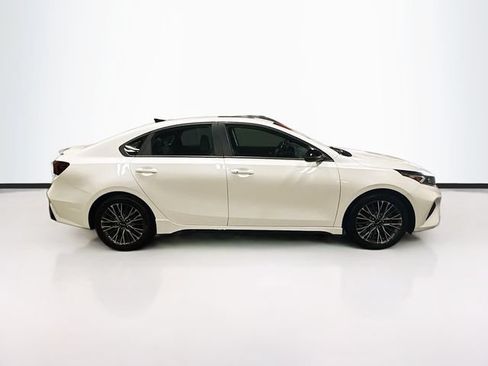 Used 2024 Kia Forte GT-Line w/ GT-Line Premium Package FWD image 8